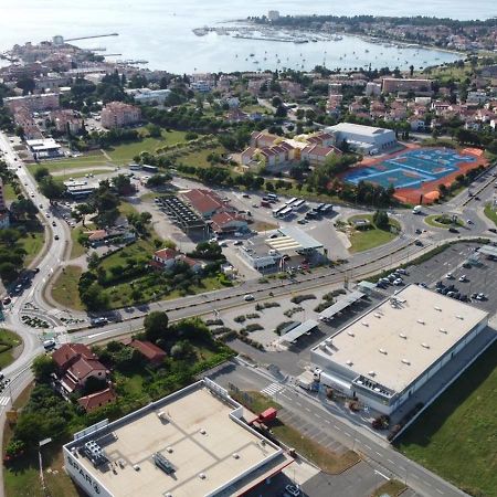Appartamento Appleonlux Umago Esterno foto